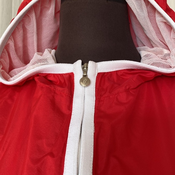 Vintage 90’s Escada women’s golf hood red/white vest! Mesh lined! Pockets Size 8 - Picture 4 of 14